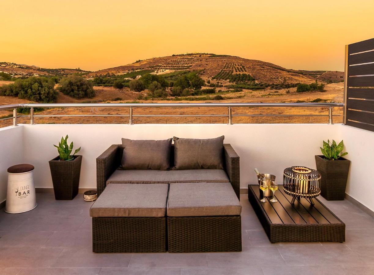 Ephantasy Living - Luxury Home With Roof Garden Kalamaki  Exterior foto